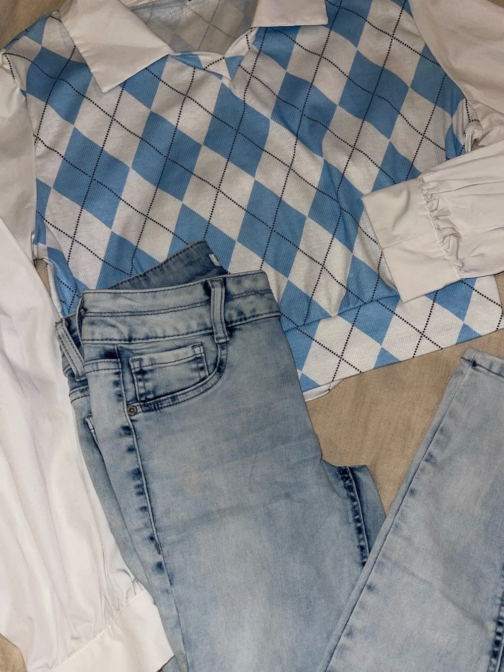 2 piece set - Light Blue Skinny Jeans & Shein blouse